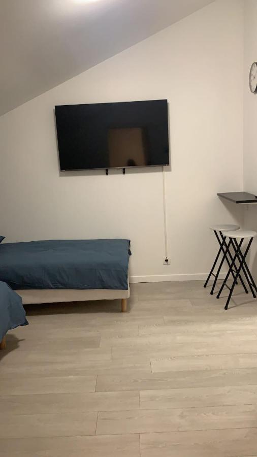Appartement Cosy Ле-Бурже Екстер'єр фото